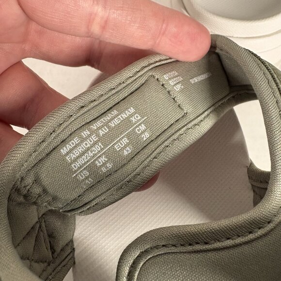 Nike Women Size 11 Light Army Green Icon Classic Platform Sandals DH0224 NWOB - Picture 10 of 11